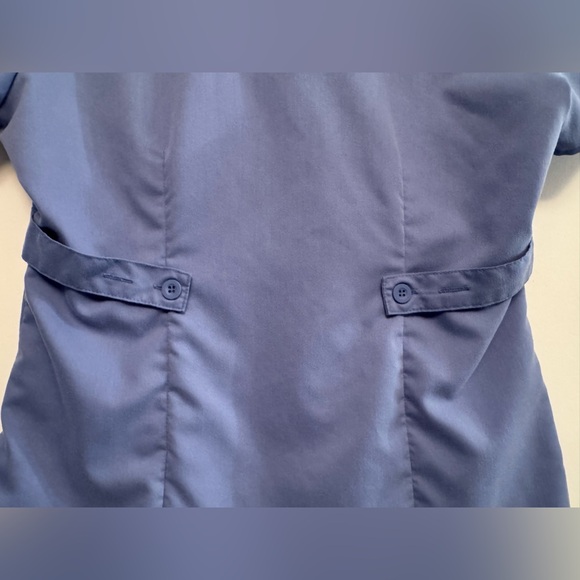 Grey’s Anatomy woman’s scrub top, size small, seal blue - Picture 5 of 5